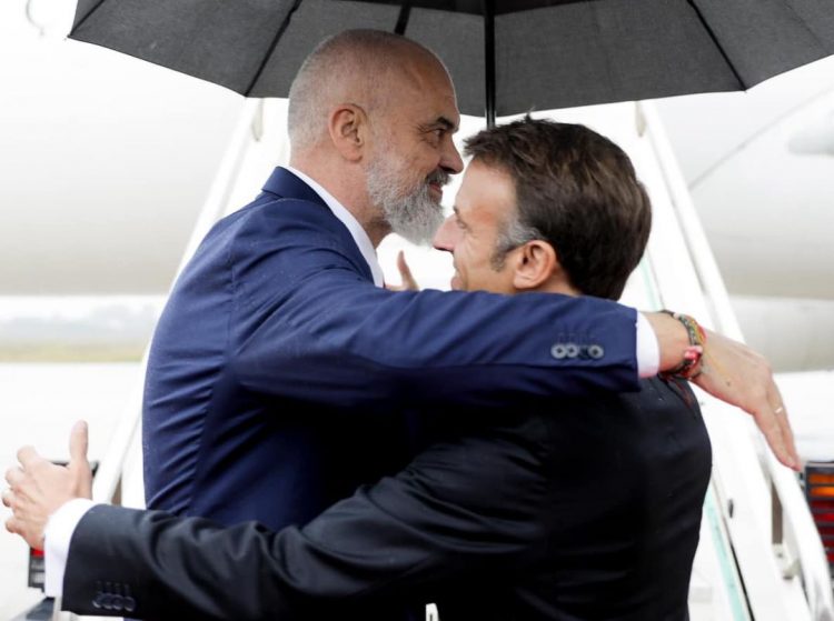 Vizita e Macron në Shqipëri/Rama: I hapi rrugën një sërë projektesh me rëndësi për zhvillimin ekonomik