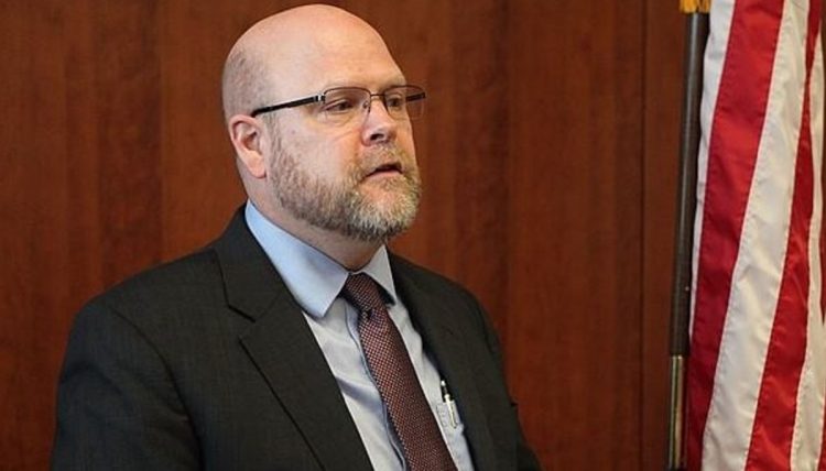 Ambasadori Hovenier: SHBA, e gatshme ta këshillojë Kosovën për statutin e asociacionit