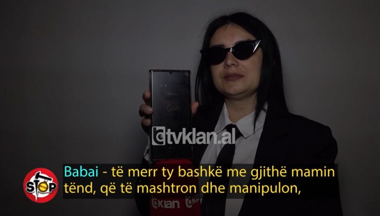 “Ty të marr për veshi me polici ndërsa mamin e fusin në burg ”, babai kërkon vajzën me forcë