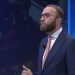 Situata në Kuvend/Bardhi për Bashën: Ishte duke ngrënë byrek në…