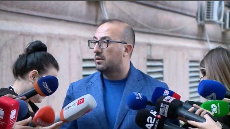 Korreshi pas mbledhjes: Punë e madhe nëse se marr rrogën, do ha pensionin e plakës