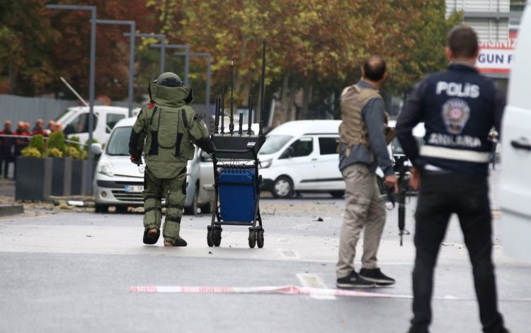 Video/Momenti i shpërthimit pranë Ministrisë së Brendshme në Ankara