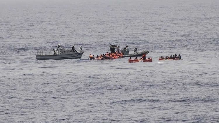 Autoritet spanjolle: Janë shpëtuar mbi 1000 emigrantë pranë ishujve Kanarie