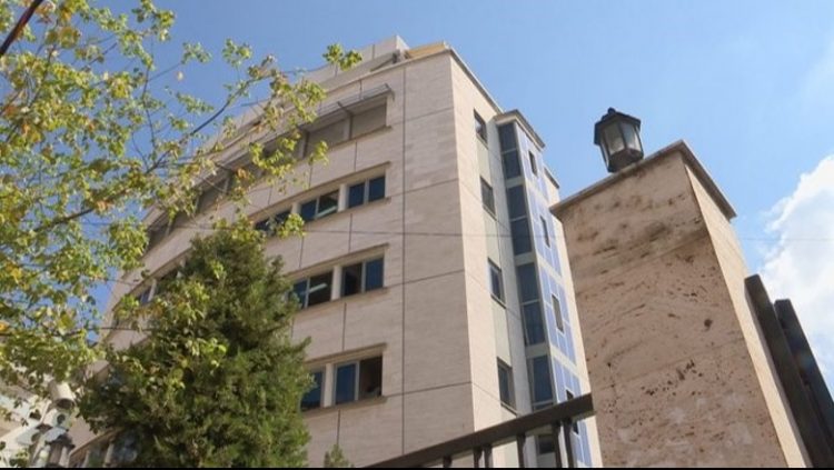 Arrestohen 2 arkitektët në Tiranë, morën leje ndërtimi me të dhëna të rreme