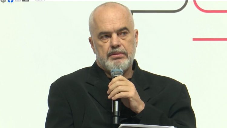 “Vendim absurd nga Gjykata Kushtetuese”, Rama për pezullimin e ligjit për studentët e mjekësisë