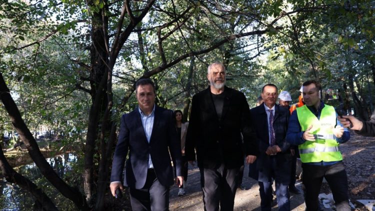 Rama në Pogradec, inspektim në parkun e Drilonit dhe në Tushemisht