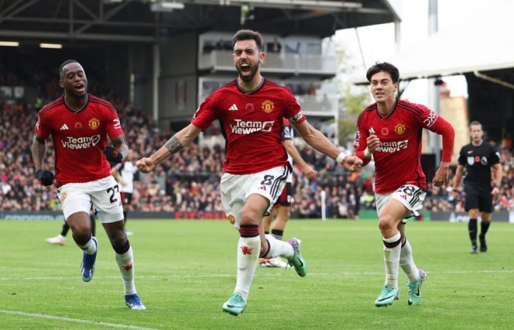 Manchester United kthehet te fitorja