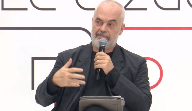 PS mbledh në Fier Asamblenë e Zgjeruar/ Rama: Kemi ekonominë më rezistente në rajon