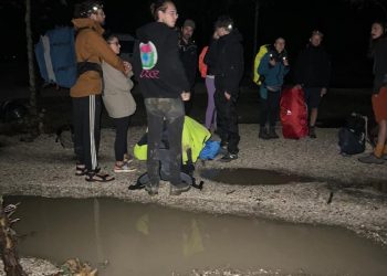 Moti i keq, shpëtohen 23 turistë të bllokuar në kanionin e Langaricës