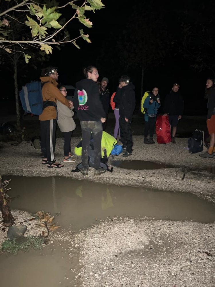 Moti i keq, shpëtohen 23 turistë të bllokuar në kanionin e Langaricës