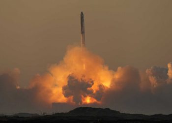 “ SpaceX” hedh raketë të re në hapësirë, humbet komunikimin me Tokën