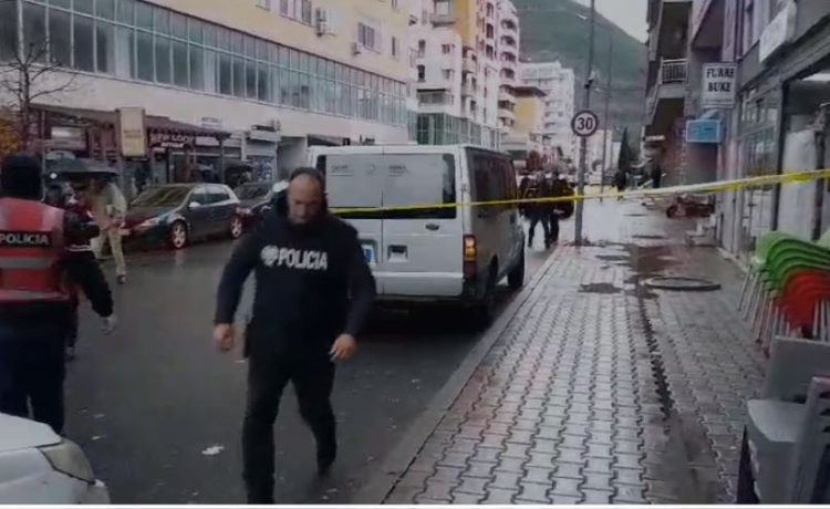 Plagosi shoferin e furgonit në Lezhë, reagon policia: Po konfliktoheshin për parkimin e mjeteve