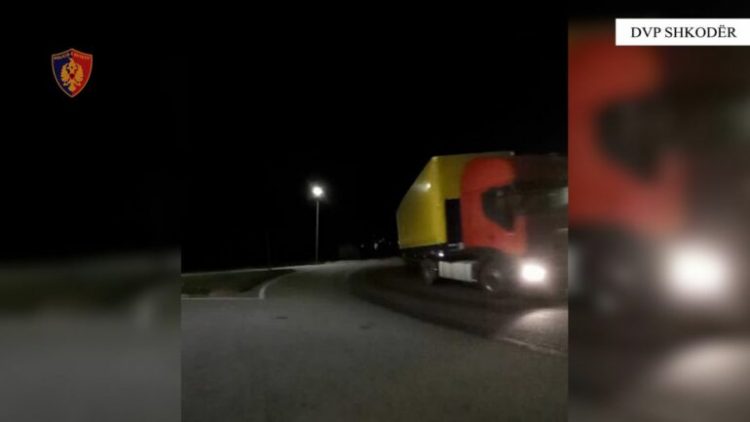 Droga në kamionin me dërrasa që kishte destinacion Austrinë, arrestohet në Shkodër një tjetër i implikuar