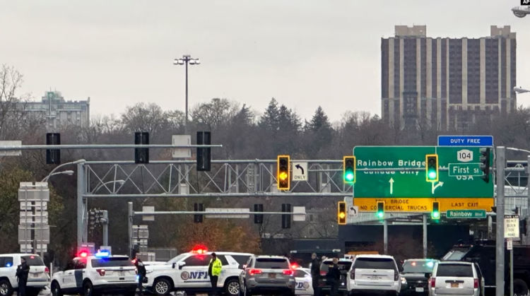 Shpërthimi i makinës në urën që lidh SHBA-në me Kanadanë, dy të vdekur dhe mbyllen 4 pikat kufitare