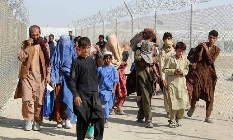 Pakistani shton pikëkalimet për dëbimin e vazhdueshëm të afganëve