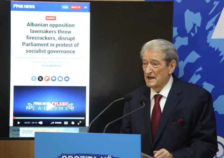 Mediat e huaja pasqyruan protestën në Kuvend, Berisha: Jehonë botërore për aksionin opozitar që i çori maskën Ramës  