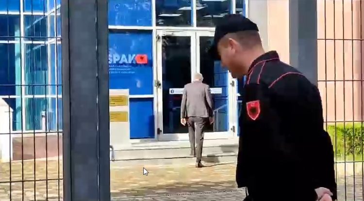 “Nuk di gjë për CEZ-DIA”, Agron Çela del nga SPAK: Isha për punët e mia