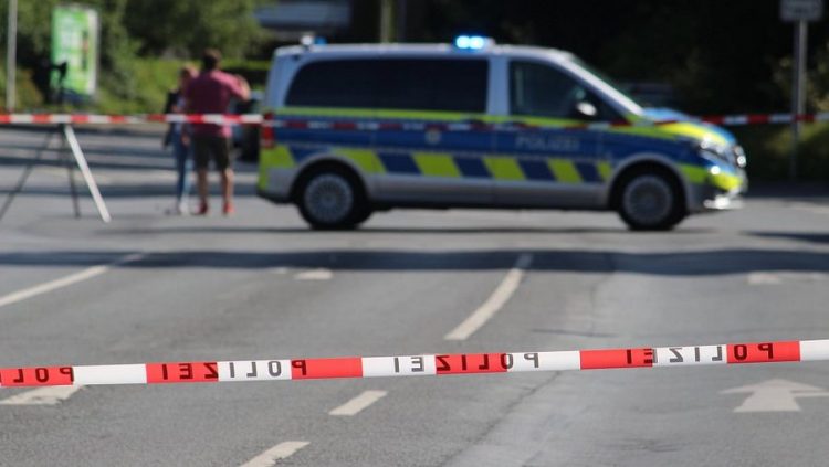 4 shqiptarë në prangat e policisë gjermane, zbulohet “shtëpia e barit”