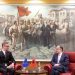 “Kënaqësi që jam në Shqipëri”, ambasadori i BE në Tiranë merr zyrtarisht detyrën