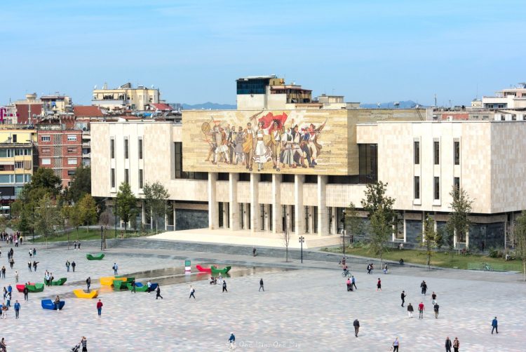 INSTAT: Vetëm 3 qarqe me shtesë popullsie