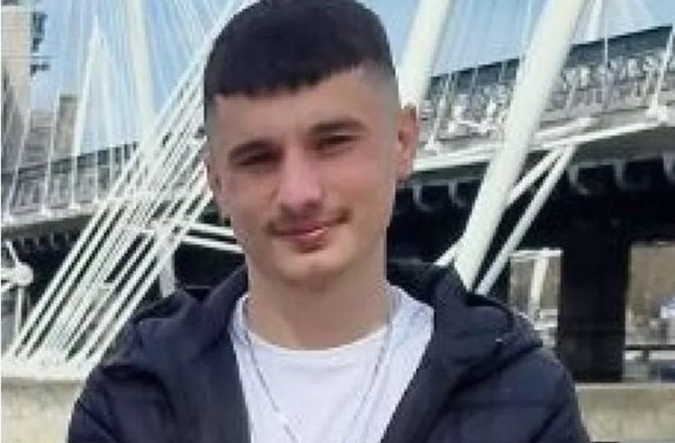 Zhduket adoleshenti shqiptar në Britani