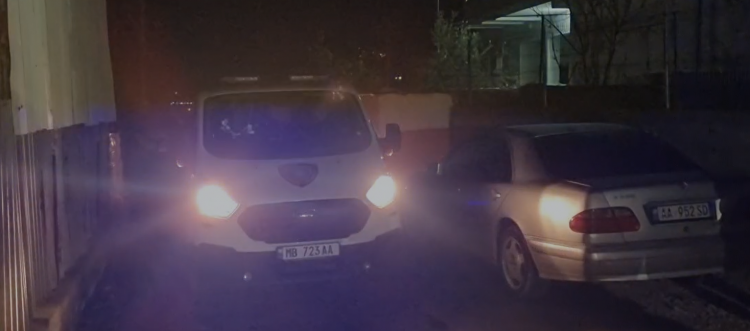 Ngjarja në fshatin Prush/ Grabitësit hynë në banesë të veshur me uniformë policie