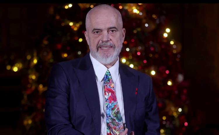 “Unë jam Edi Rama dhe prapa më vjen historia”- Kryeministri uron shqiptarët përmes inteligjencës artificiale 