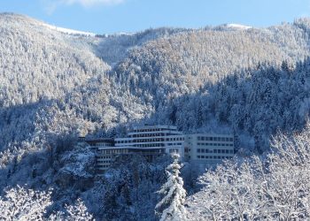 1913/ Ky udhëheqës shqiptar vrau gruan e tij dhe kreu vetëvrasje në këtë vend turistik të Austrisë