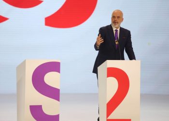 Kongresi i PS/ Rama mesazh Athinës: S’mendoj se fqinjët do i vënë tapën e Vetos shishes së hapur me aq përkushtim