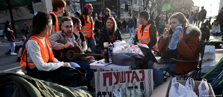 Vazhdon vala e protestave në Serbi