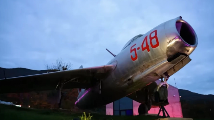 Hapet Muzeu i Forcave të Armatosura në Bërzhitë, Rama: Informacione dhe harta  që nga Iliria e deri në ditët e sotme  