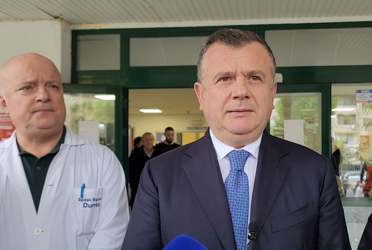 Efektivi i policisë u aksidentua në rrugë, Balla: Do ashpërsojmë masat për shkelësit e qarkullimit rrugor 