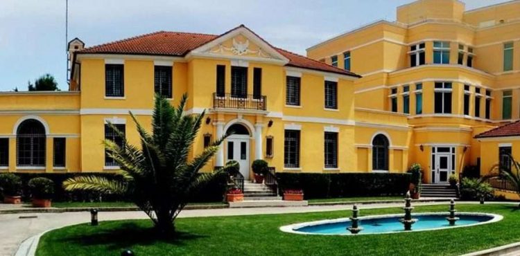 Dita e Rinisë, Ambasada e SHBA: Qëndrojmë krah Shqipërisë, mbështesim rrugën e saj drejt BE