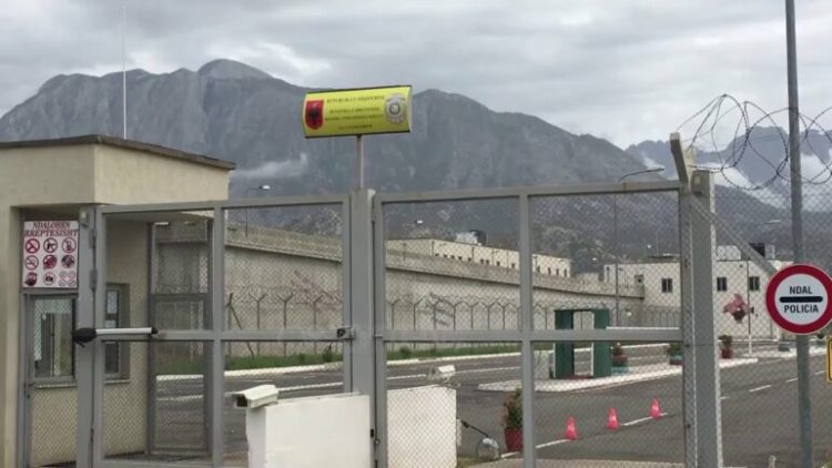Ekzekutimi i Arben Lleshit në burgun e Peqinit, kamerat dhe skaneri nuk punonin