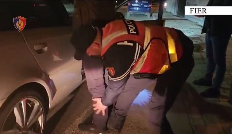Tentoi të vriste dy turq, arrestohet në Fier 43-vjeçari me tre identitete (Emrat) 