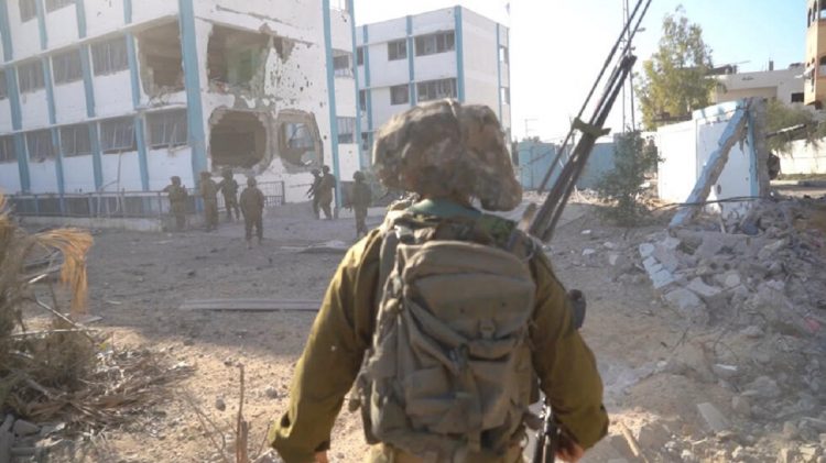 Izraeli bombardon Gazën dhe paralajmëron se Hamasi është afër “shpërbërjes”