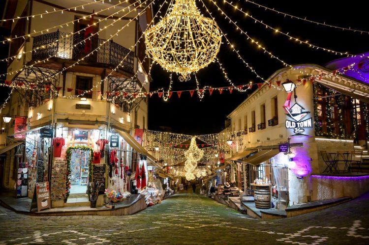 547 mijë turistë vizituan Shqipërinë në nëntor, Rama: Provë se vendi po vizitohet në çdo stinë të vitit