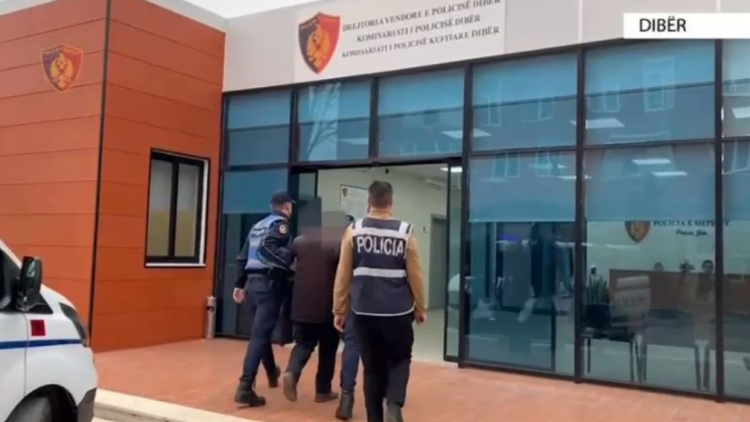 Trafikonte kokainë, arrestohet afër pikës kufitare të Bllatës një 59-vjeçar 