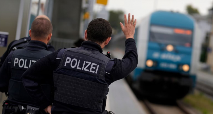 Gjermania zgjat kontrollet kufitare me Poloninë, Çekinë dhe Zvicrën 