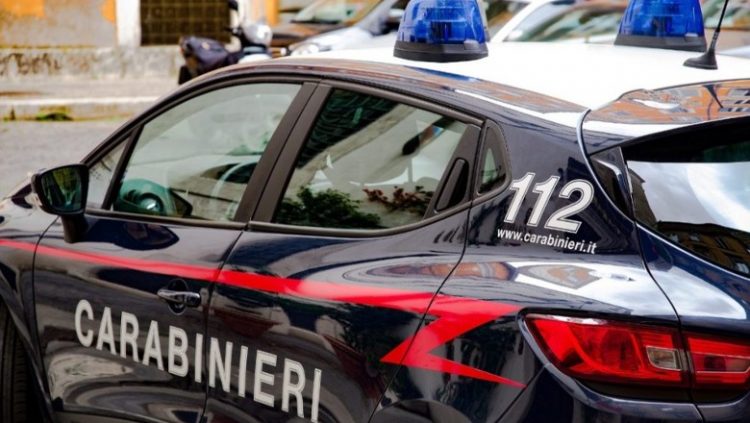 U gjetën kokainë dhe para në dhomën e hotelit, arrestohen 4 të rinjtë shqiptarë në Itali