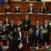 Tensione dhe kaos në Kuvend, grupi i PS kërkon masa ndëshkimore për Bardhin dhe Nokën