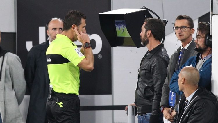 “VAR-i po manipulon ndeshjet”, arbitri trondit Italinë: Klubet s’janë të përfshira