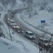 Reshjet e dendura të dëborës, trafik kilometrik në aksin Prrenjas-Qafë Thanë