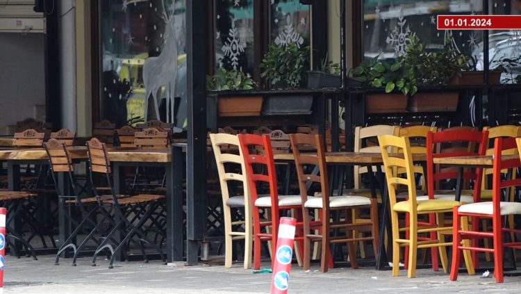 Tirana zgjohet bosh pas festës, dyqanet dhe kafenetë të mbyllura