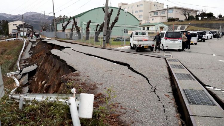 Pamje dramatike, momenti kur tërmeti i fortë godet Japoninë
