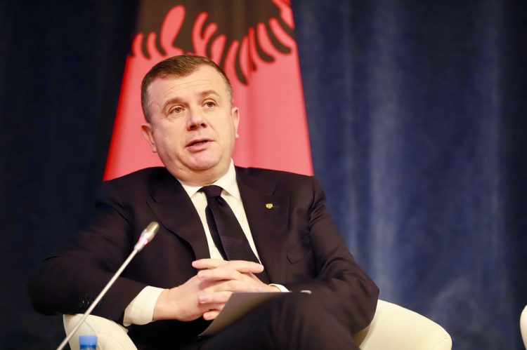 6 muaj ministër i Brendshëm, Balla analizë në çdo drejtori vendore. “Nota” vlerësimi për drejtuesit e policisë