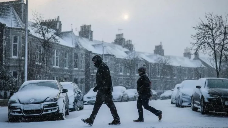 Moti ekstrem në Britaninë e Madhe, temperaturat shkojnë në -14 gradë C