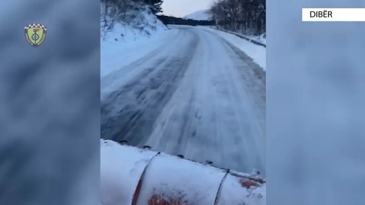 Moti në Dibër, rihapet aksi i bllokuar i Rrugës së Arbrit. Detaje nga policia