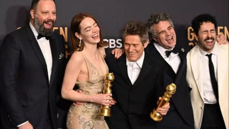 Golden Globes 2024/ Triumfon “Oppenheimer” dhe “Poor Things”. Zhgënjim për “Barbie”