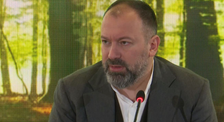 Menaxhimi i pyjeve/Mazniku: Bashkitë të bashkërendojnë punët me njëra-tjetrën, do të krijojmë një grup që kontrollon territorin